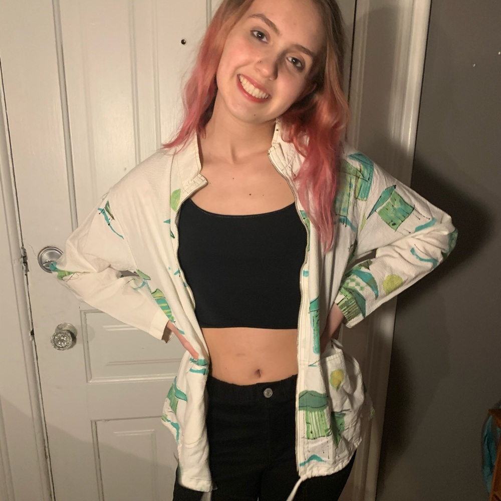 New zip up top